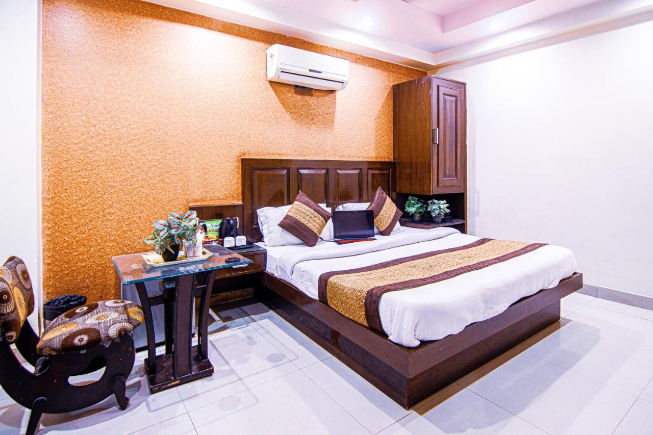 Hotel Shivdev International, Near New Delhi Railway Station エクステリア 写真