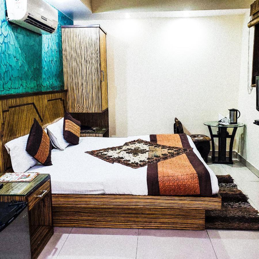 Hotel Shivdev International, Near New Delhi Railway Station エクステリア 写真