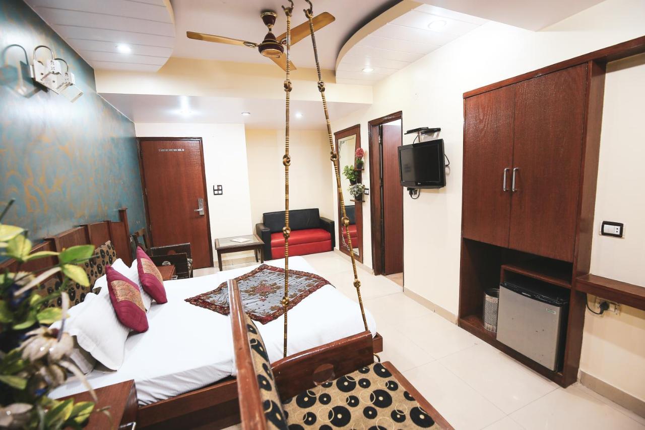 Hotel Shivdev International, Near New Delhi Railway Station エクステリア 写真
