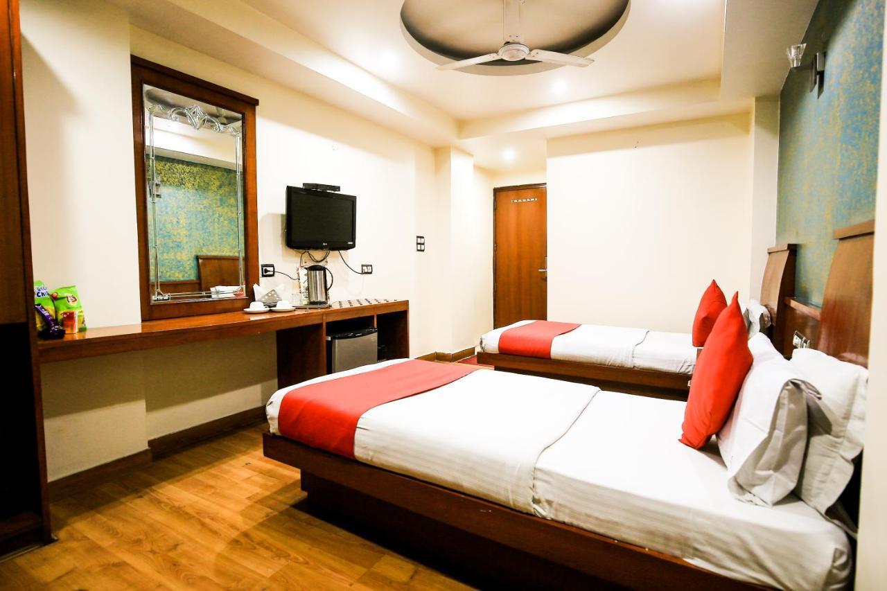 Hotel Shivdev International, Near New Delhi Railway Station エクステリア 写真