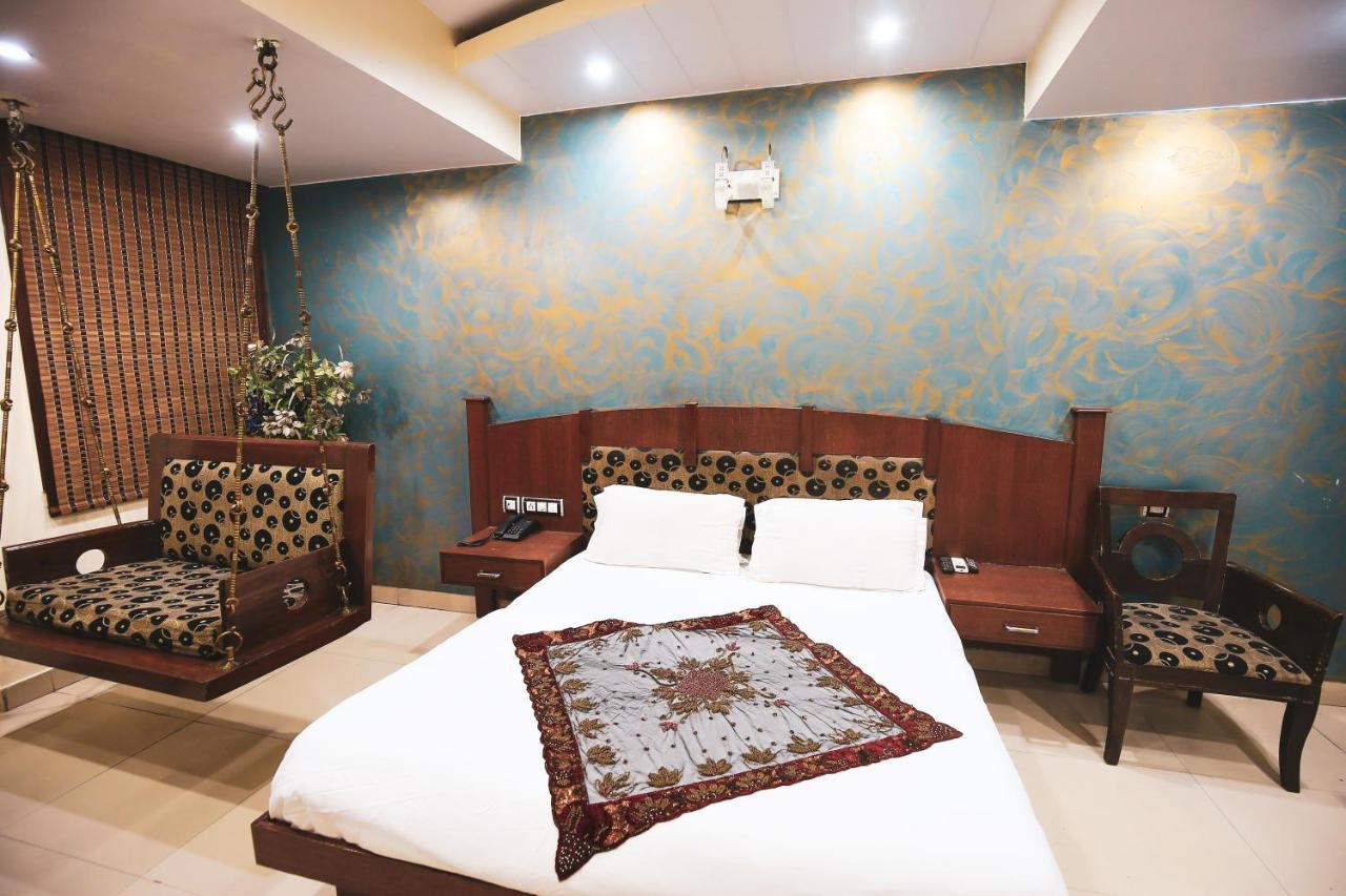 Hotel Shivdev International, Near New Delhi Railway Station エクステリア 写真