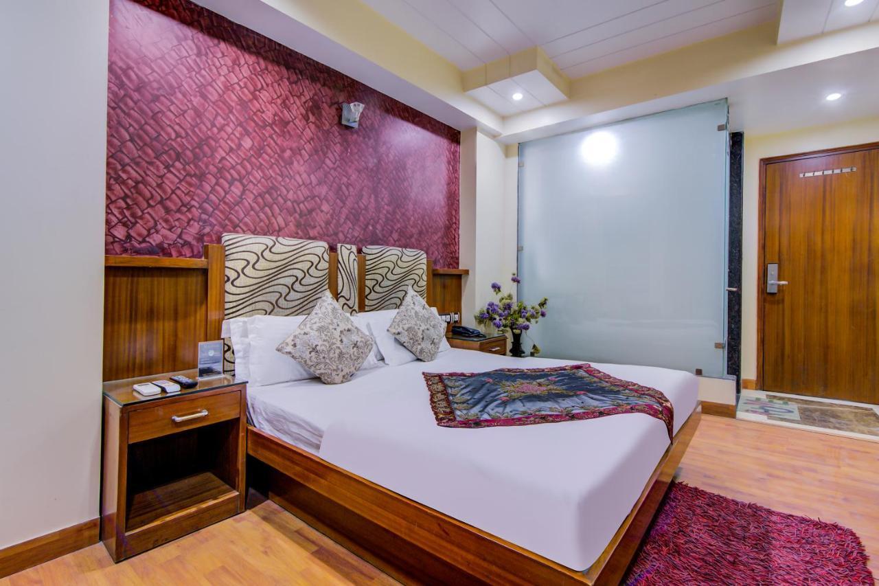 Hotel Shivdev International, Near New Delhi Railway Station エクステリア 写真