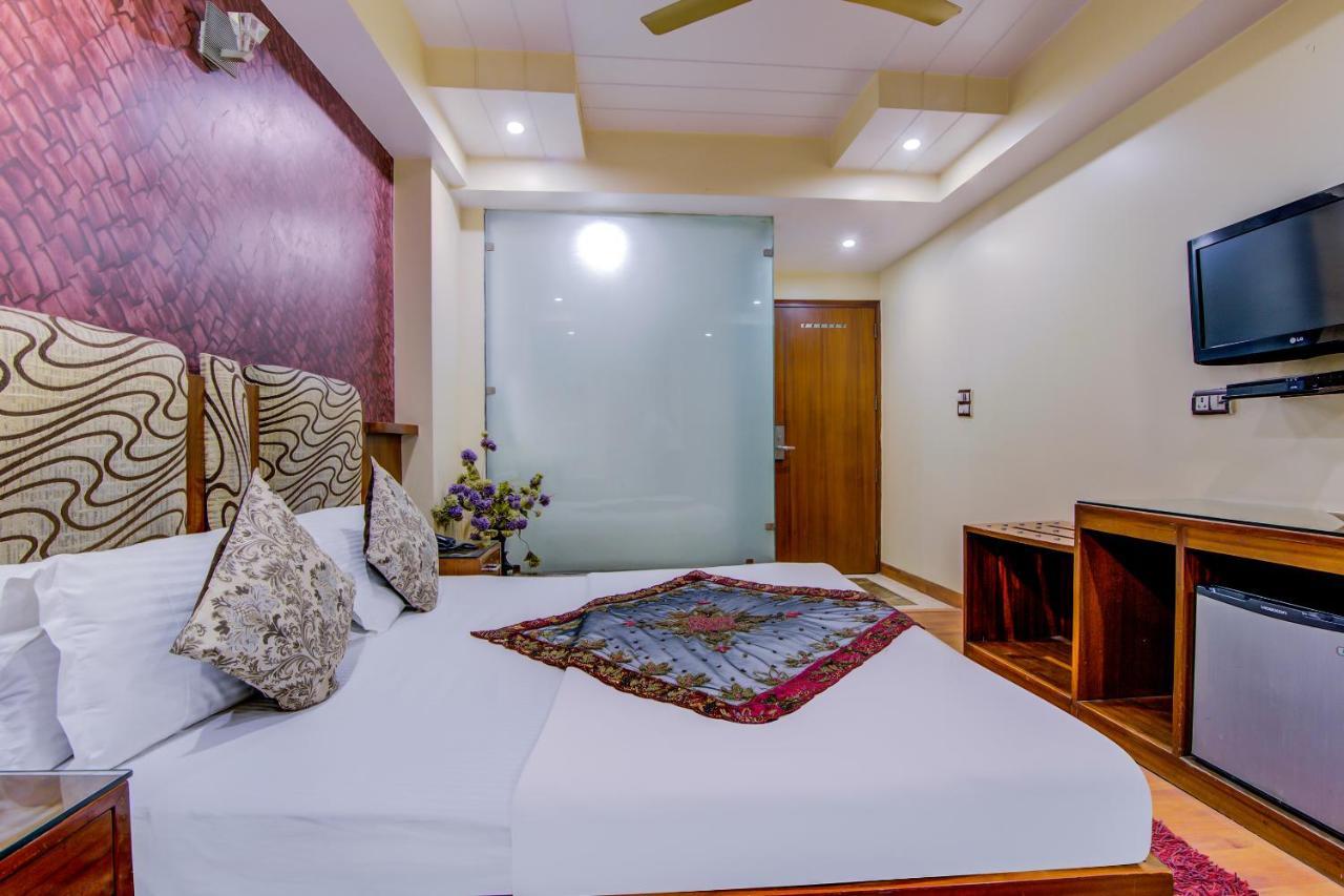 Hotel Shivdev International, Near New Delhi Railway Station エクステリア 写真